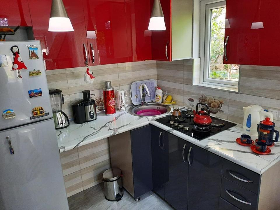 A Rioni Hotel Koetaisi Buitenkant foto